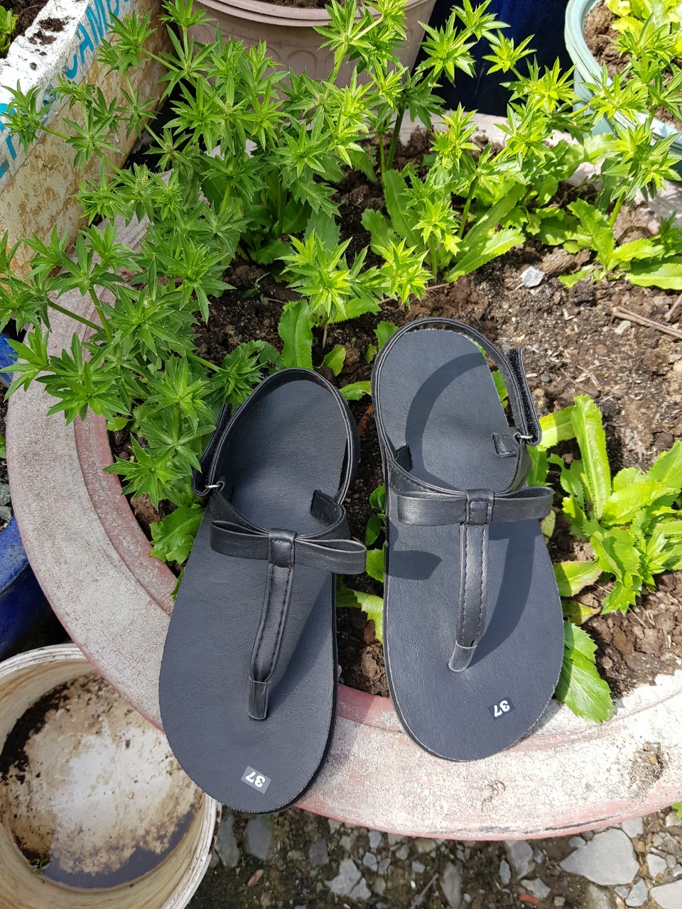 Dép sandal nữ đế đen quai đen size từ 35 nữ đến 40 nữ