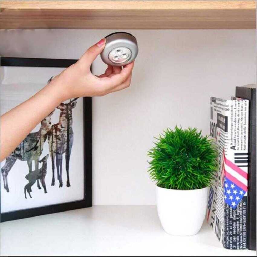 Bóng Đèn Led Dán Tường 3 bóng siêu sáng dùng pin 3A – Tích hợp xốp dính 2 mặt - Dán kệ sách, tủ quần áo, cốp xe, tường, tủ bếp, đầu giường
