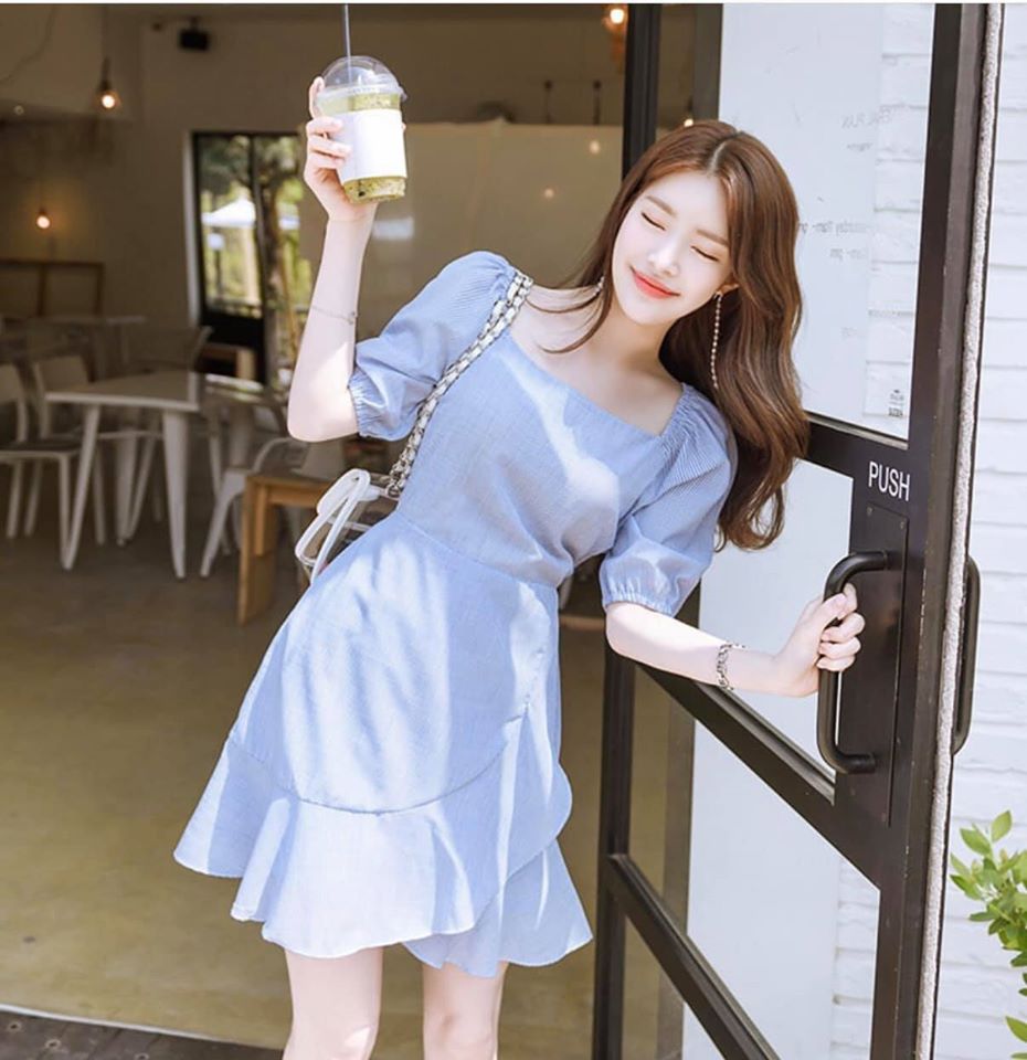 Đầm xòe sọc kẻ cổ u xinh xinh GD1113