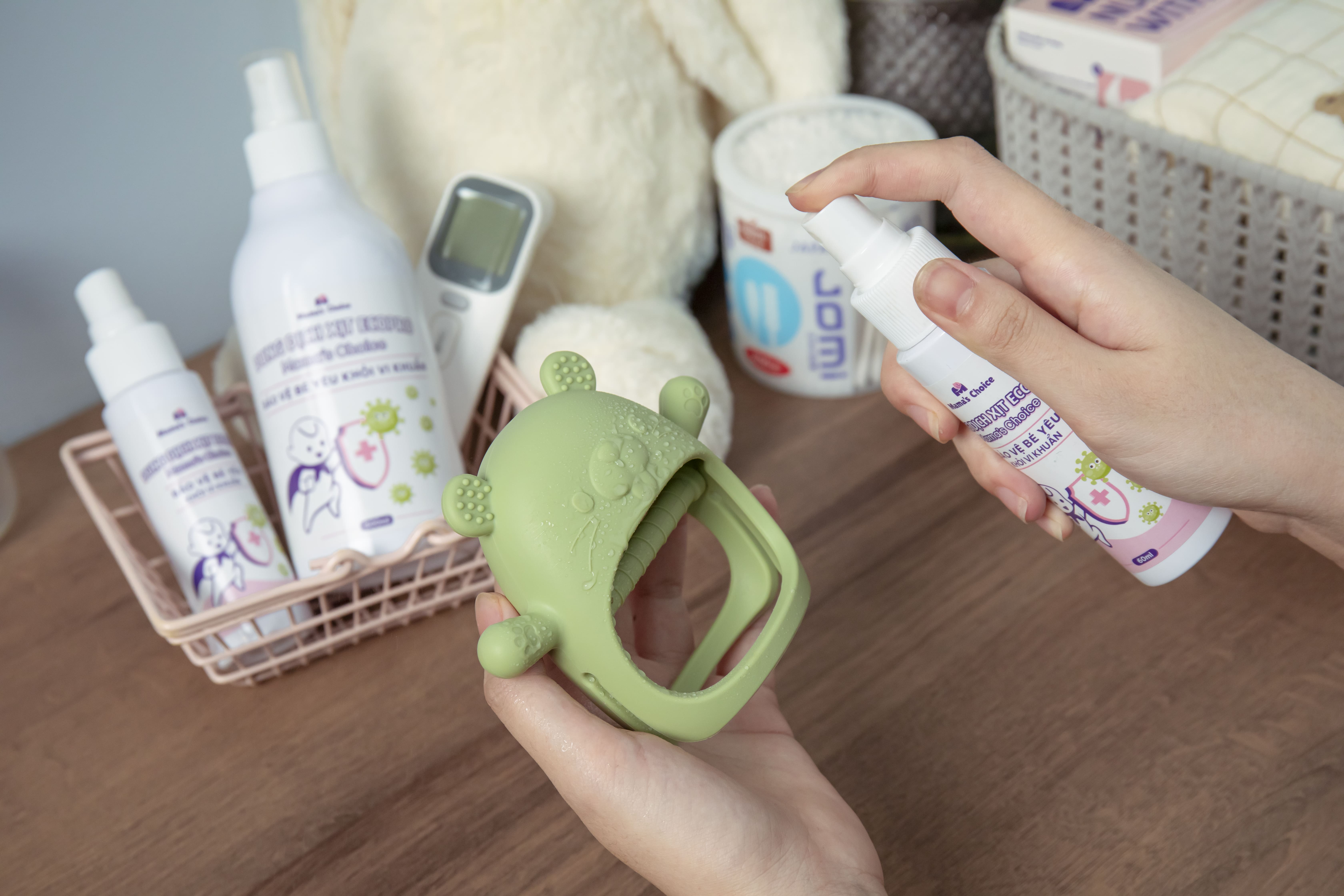 Xịt Khử Khuẩn EcoPro Mama's Choice, Xịt Khuẩn Đồ Dùng Cho Bé, Bình Sữa Núm Ti Giả, Bảo Vệ Bé Yêu An Toàn