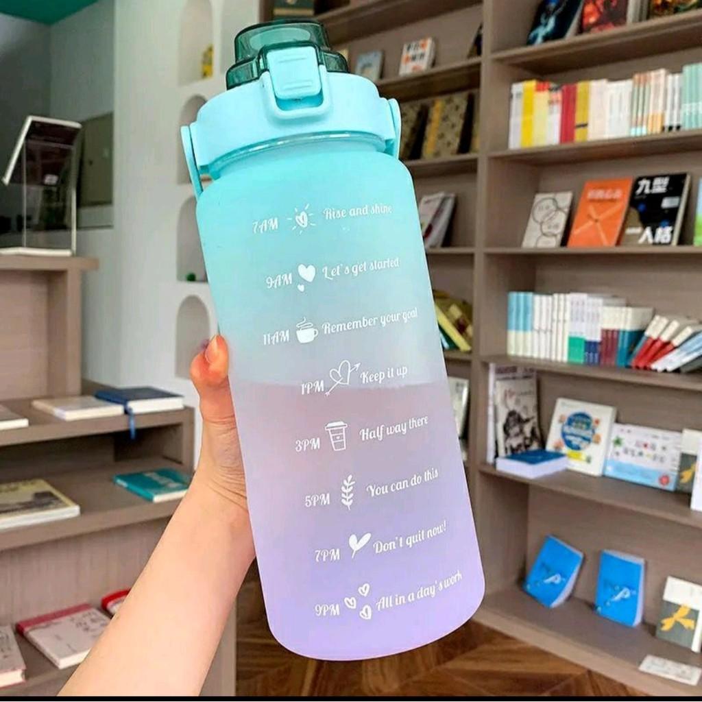 Bình Đựng Nước 2L Có Vạch Báo Giờ Uống Nước