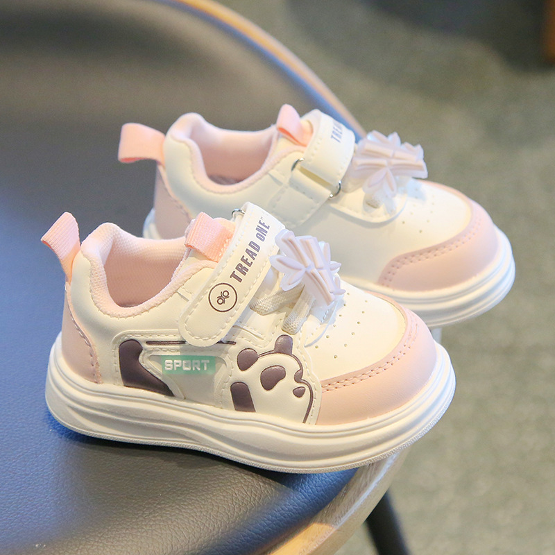 Giày thể thao cho bé phong cách dễ thương – GTE9172