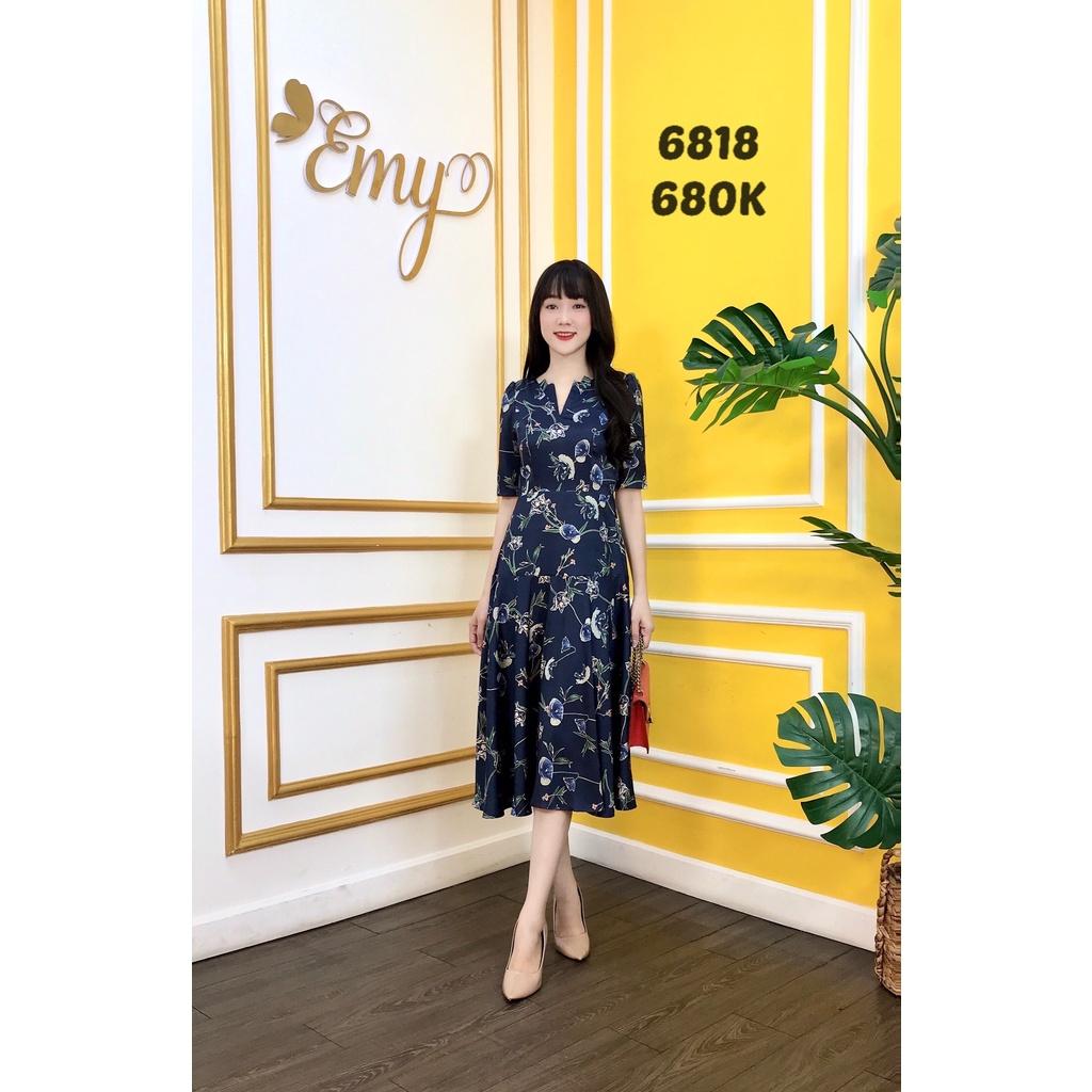 Đầm EMY EM6818 Xoè Cổ Cách Điệu