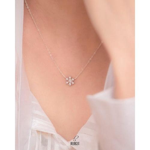 Vòng cổ Bling it hoa tuyết bạc BIVC223