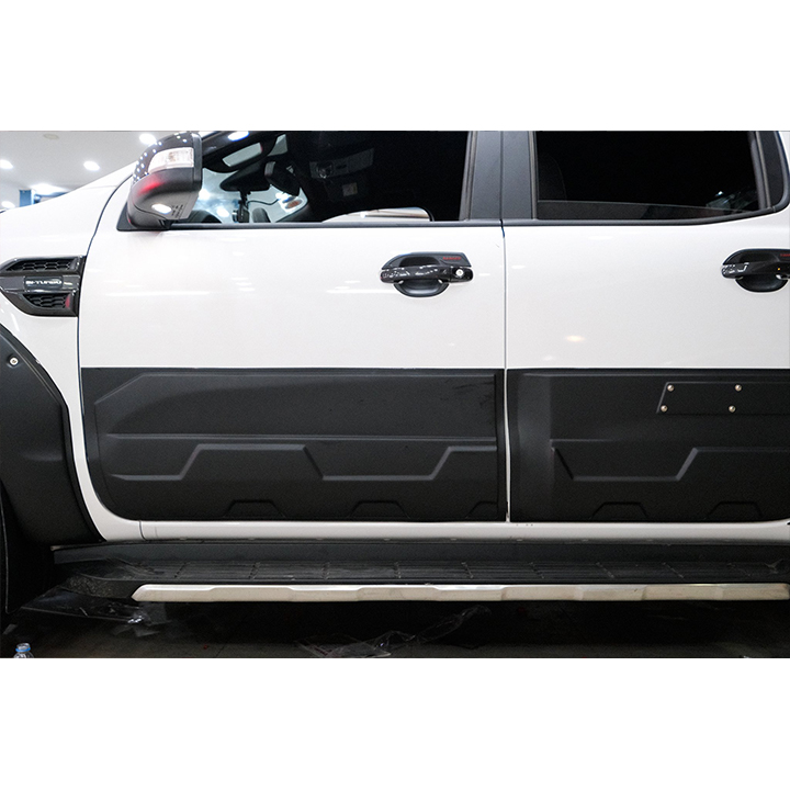 Ốp Hông Bản Lớn Dành Cho Xe Ford Ranger XLS 2020 & Ford Ranger Witrack 2020
