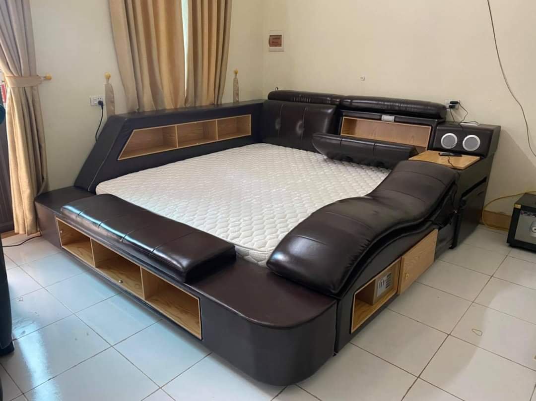 Giường ngủ Juno Sofa cao cấp có thành massage Kt 1m6 x 2m hoặc 1m8 x 2m