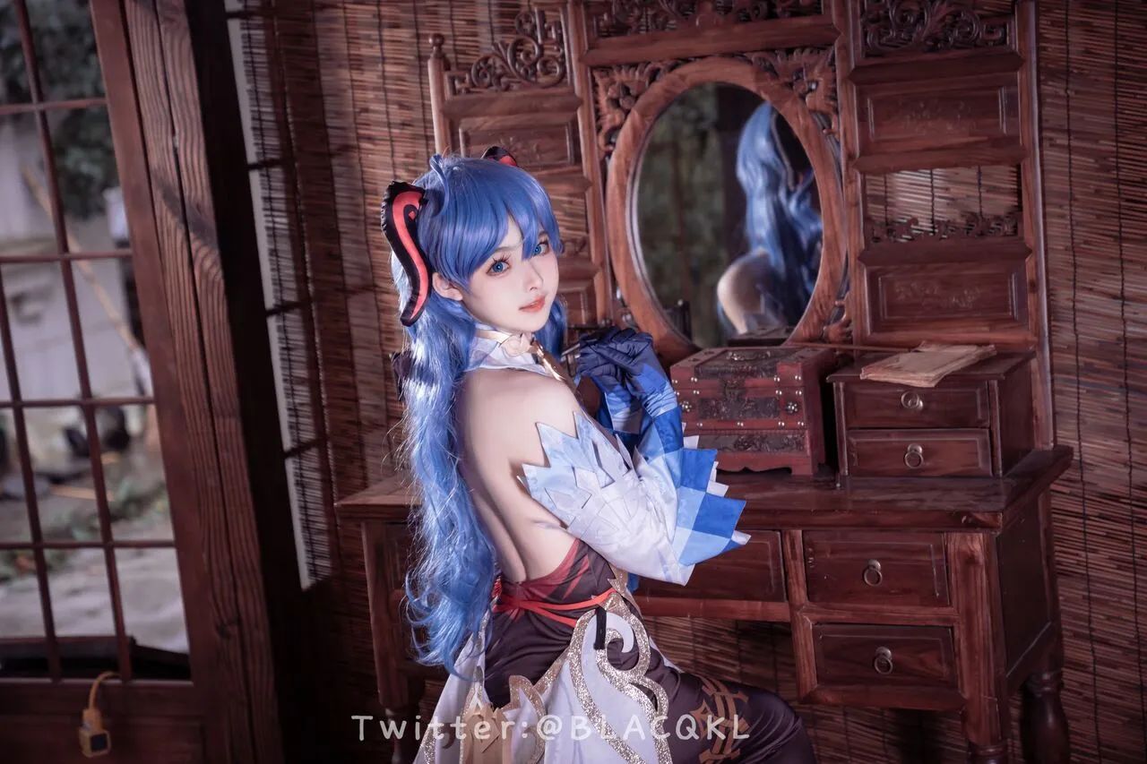 hình cosplay chapter 175 61