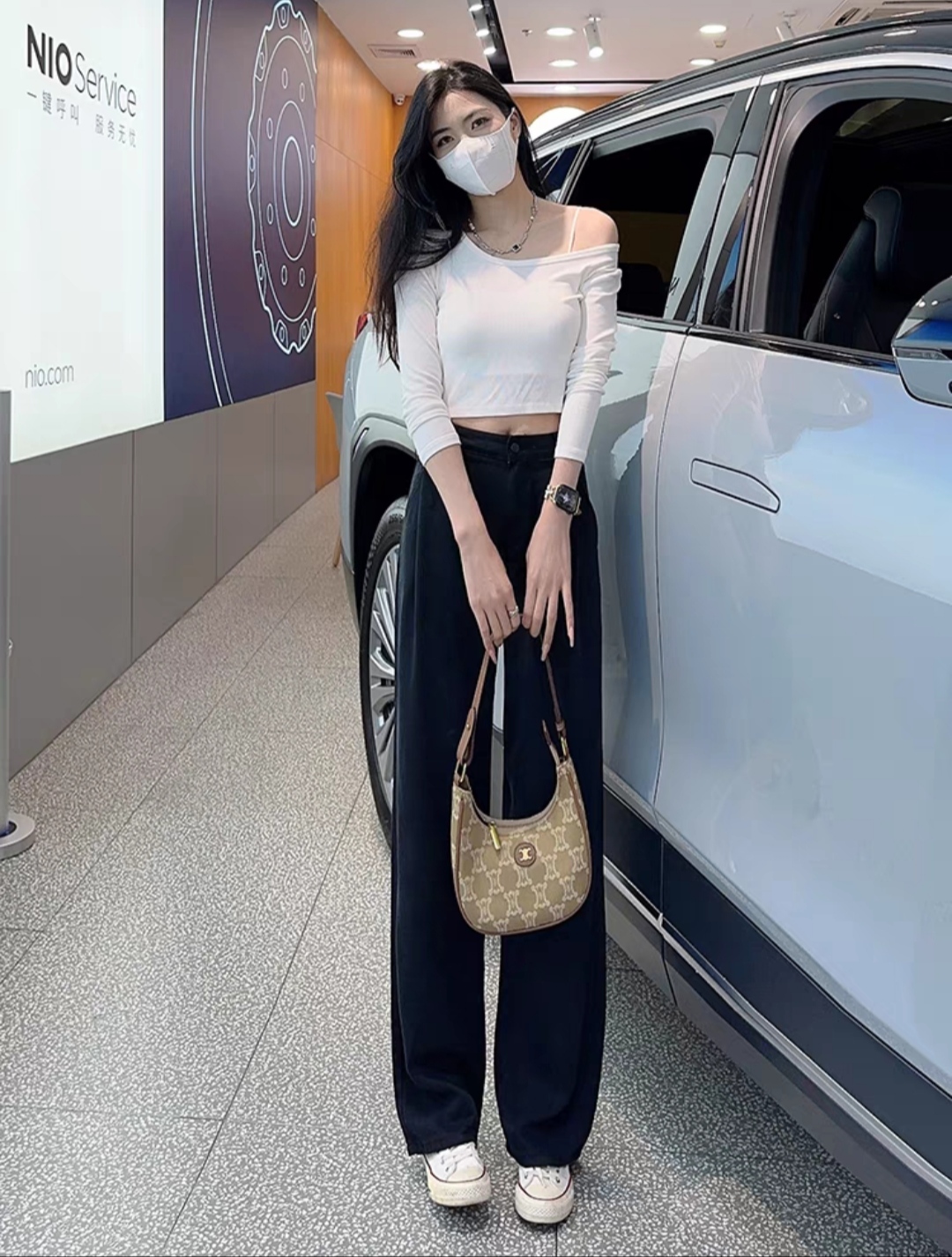 Quần tây nữ form suông dài ống rộng màu đen có size đại