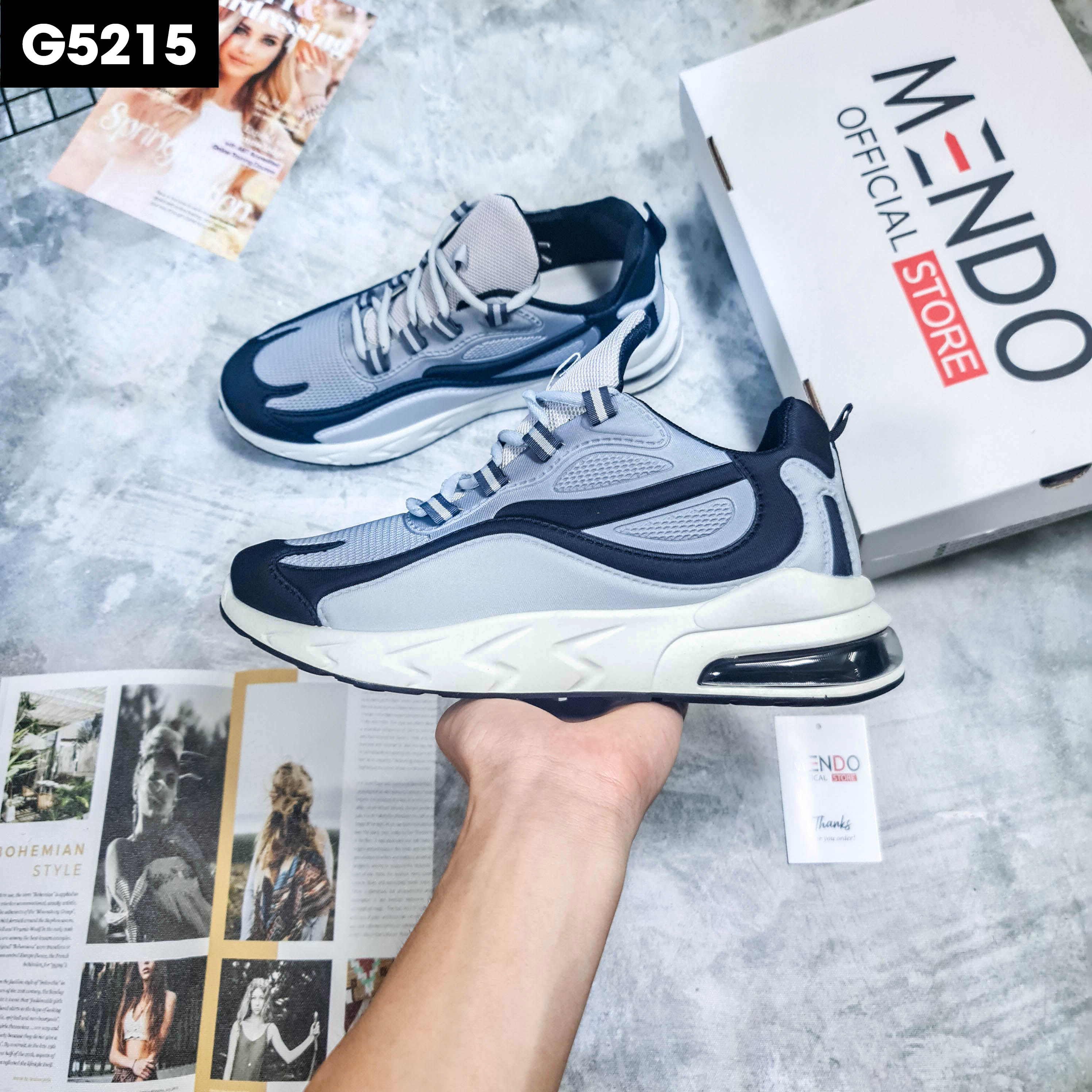 Giày Thể Thao Nam MENDO - Giày Sneaker Màu Đen - Trắng, Đế Giày Chạy Bộ Chống Sốc - G5215