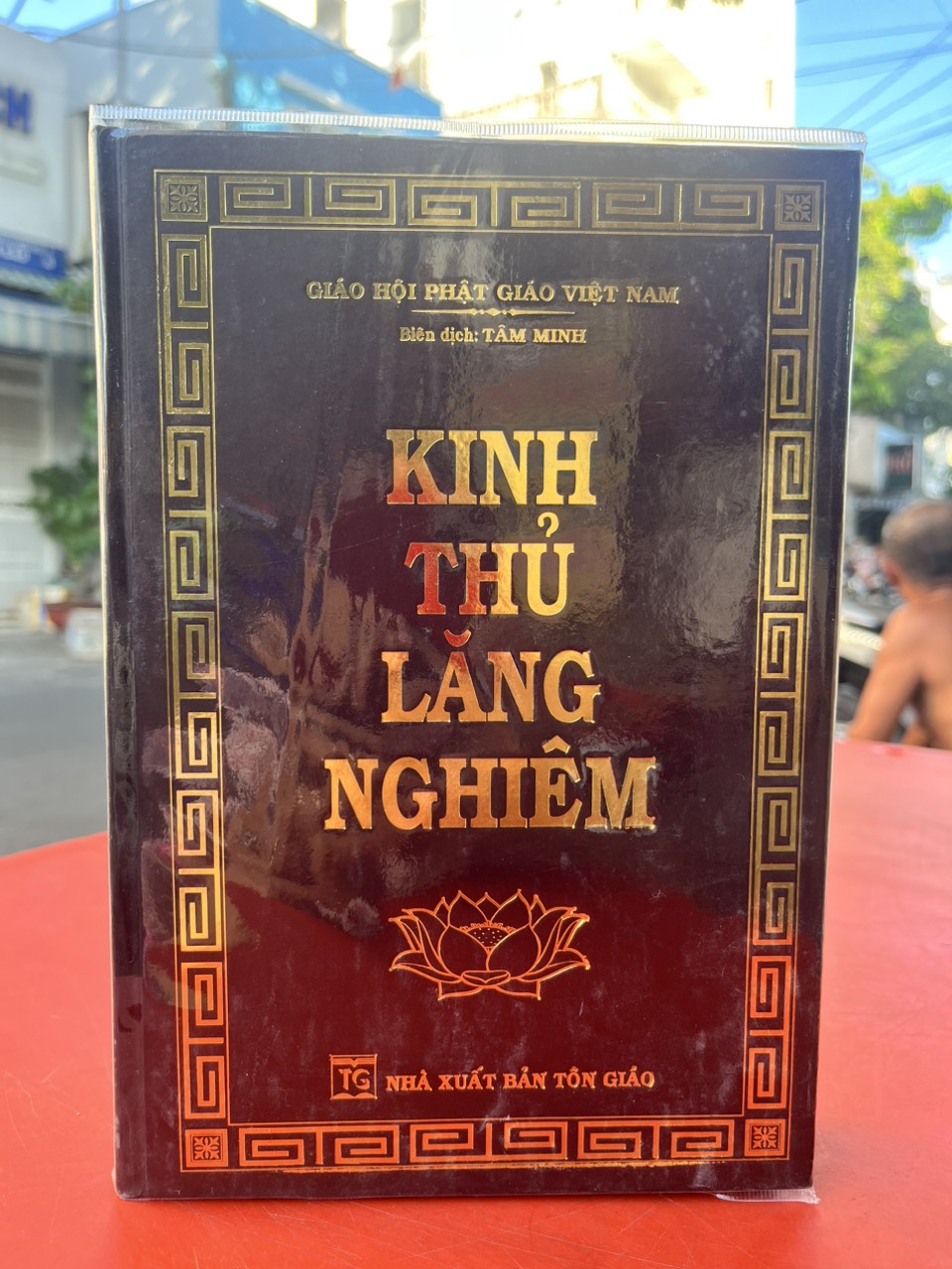 Sách - Kinh Thủ Lăng Nghiêm ( tặng kèm bao sách - Kinh tụng