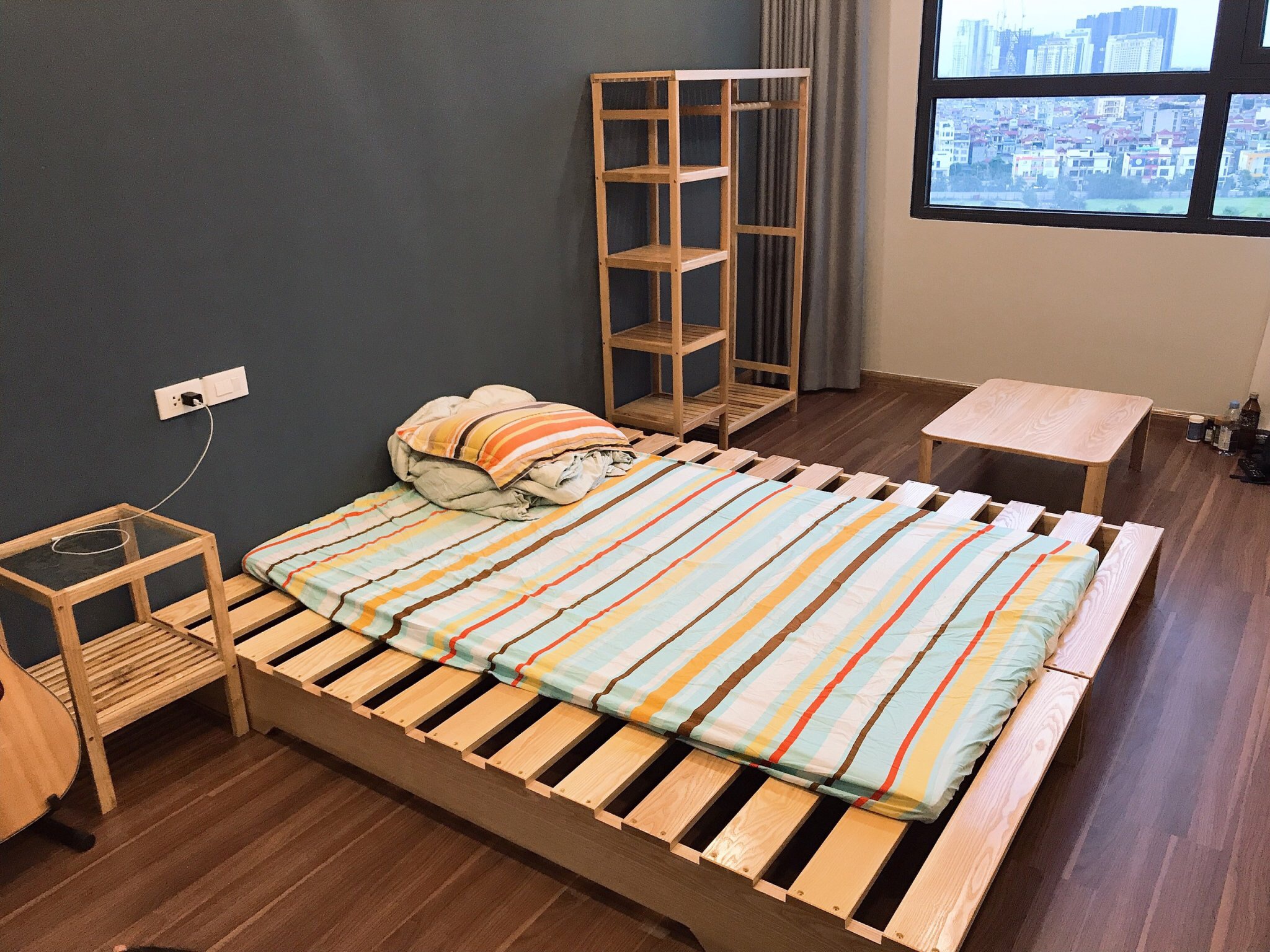 GIƯỜNG PALLET CỰC ĐẸP CHO HOMESTAY, CĂN HỘ CHUNG CƯ (GỖ TẦN BÌ CAO CẤP)