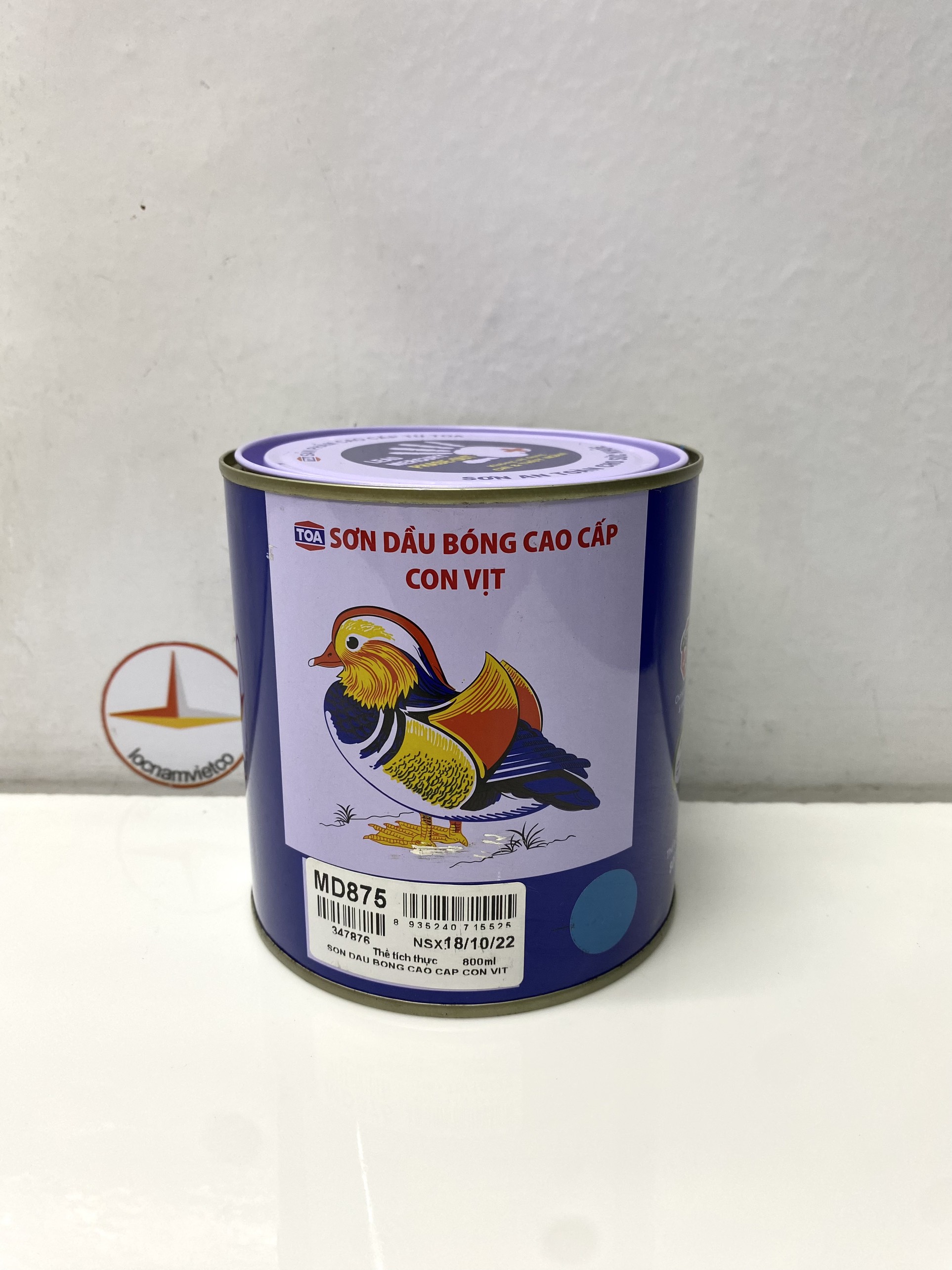 Sơn dầu cao cấp TOA Con Vịt màu xanh dương MD 875 _ 800 ml