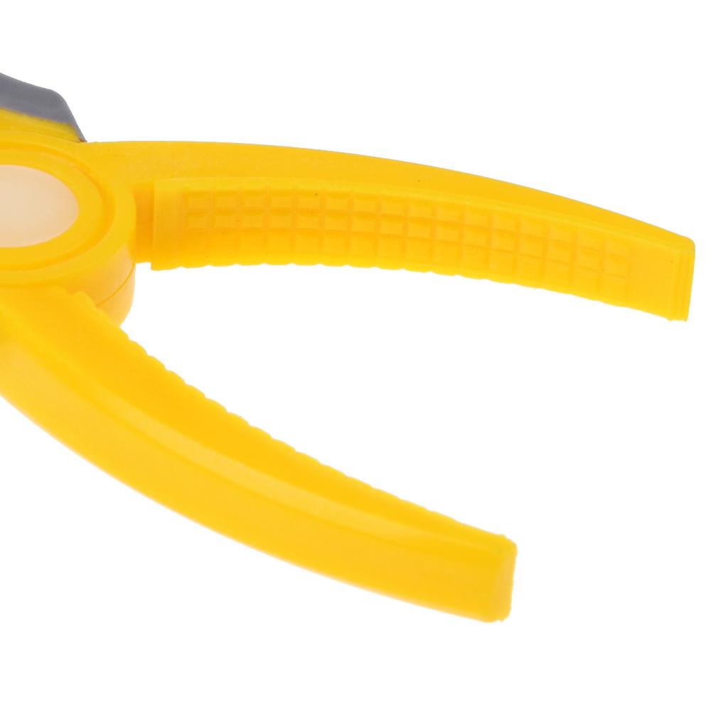 Plastic Grip Clamp Fishing Pliers Lip Gripper Grabber Clip with Lanyard