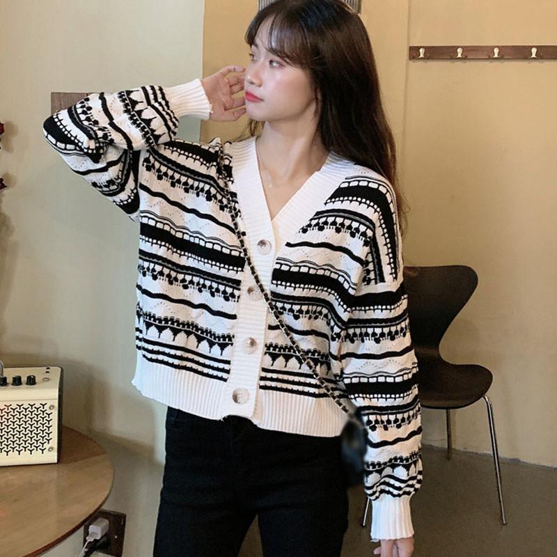 Áo Khoác Cardigan Dệt Kim Hoạ Tiết Kẻ Sọc Thiết Kế Cổ Chữ V Nữ Tính