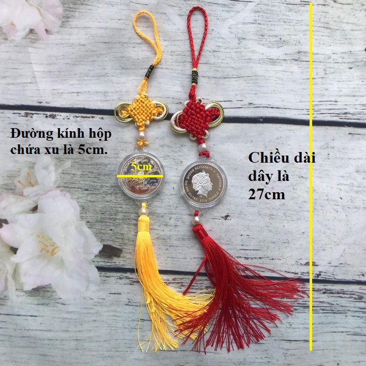 Dây treo xu Tứ linh phong thủy, dùng để treo trong nhà, trên xe oto, dây treo xu màu đỏ hoặc vàng, giao màu ngẫu nhiên, giúp mang lại may mắn, tài vận - TMT Collection - SP005162