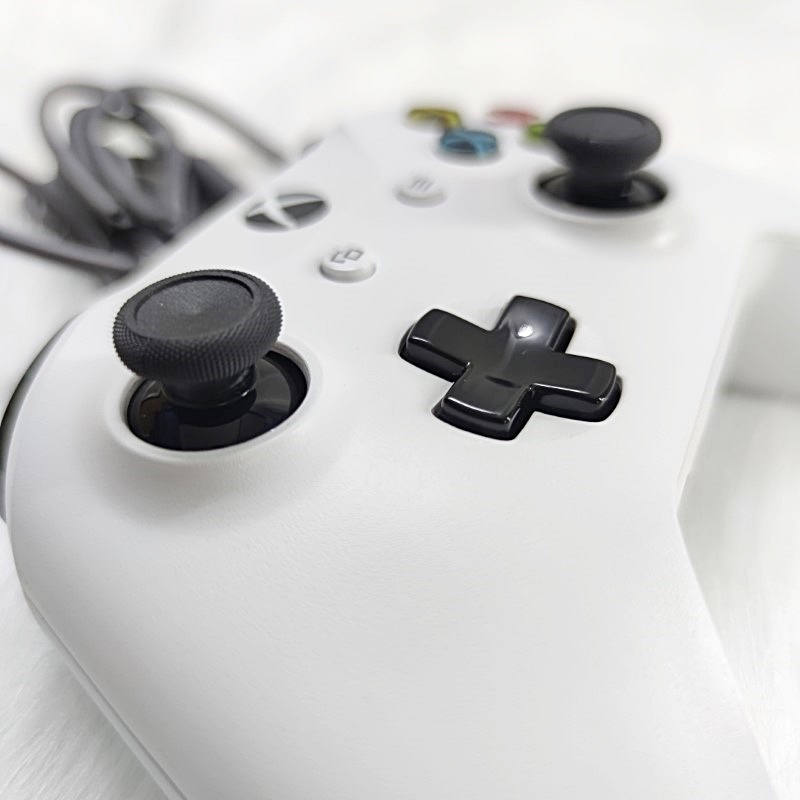 Gamepad tay game dây Xbox One S White - cho máy tính, laptop, smartphone, máy tính bảng, máy game xbox1