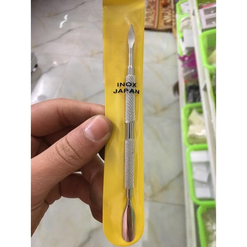 Đẩy da vàng