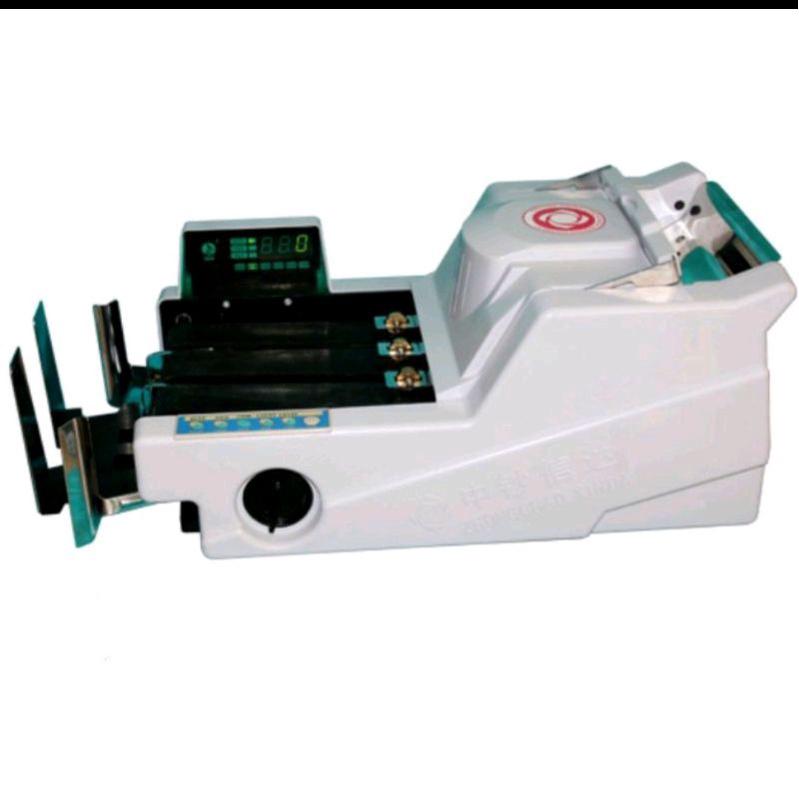 Máy đếm tiền phát hiện tiền g.i.ả, tiền lẫn loại XINDA SUPER BC, động cơ mạnh mẽ, hoạt động ổn định, đếm chính xác bh 18T