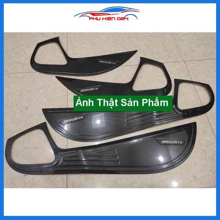 Bộ ốp tapli Hyundai I10 2021-2022 vân Cacbon chống xước va đập khi mở cửa và làm đẹp xe