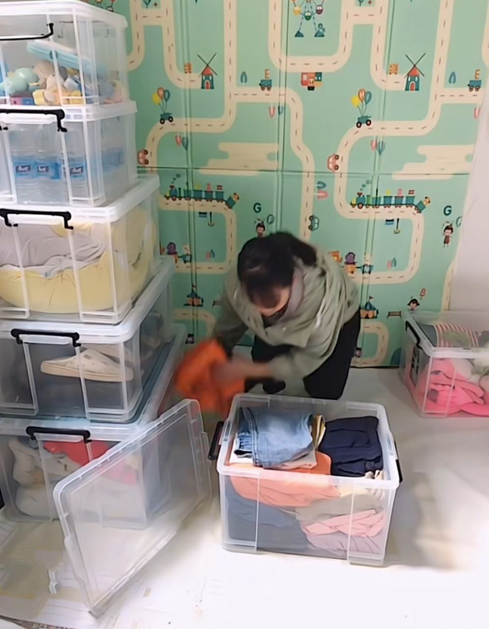 THÙNG NHỰA CHỮ NHẬT ĐA NĂNG CÓ NẮP ĐẬY QUAI GÀI TRONG SUỐT CÓ NHIỀU SIZE