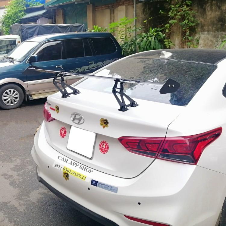 Đuôi Gió Thể Thao Kim Loại Hyundai Accent Hàng Cao Cấp Lăp Được Hết Các Đời