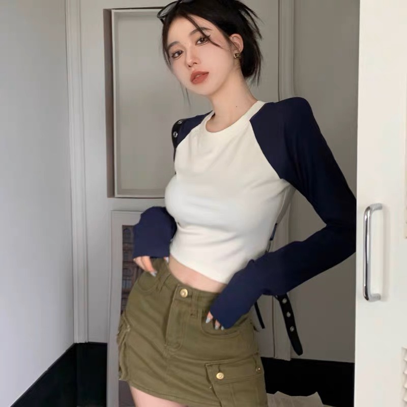 SET ÁO CROPTOP RAGLAN TRƠN TAY DÀI + CHÂN VÁY TÚI HỘP NGẮN LƯNG CAO DẠO PHỐ DỰ TIỆC GIÁNG SINH NOEL