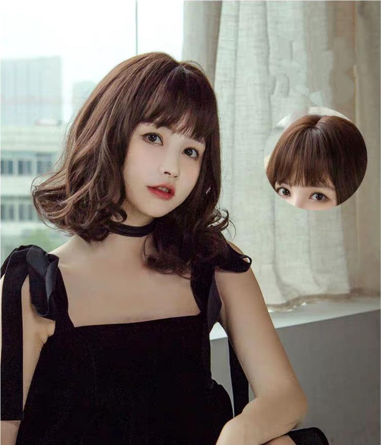 Tóc giả nguyên đầu xoăn Hàn Quốc siêu xinh có rãnh da đầu, chất tóc tơ cao cấp loại 1, chịu nhiệt tốt có thể bấm uốn, duỗi, gội. giống tóc thật 100%
