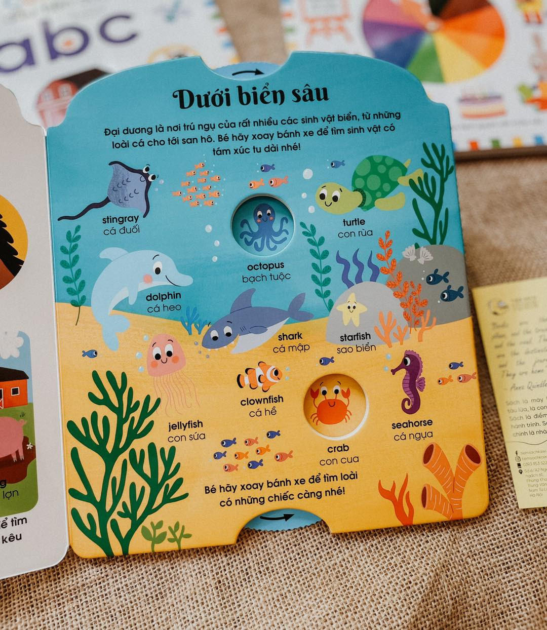 Cuốn Sách Đầu Tiên Của Bé - Động Vật