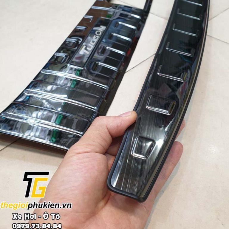 Ốp chống trầy cốp carbon, cacbon Hyundai Tucson 2022