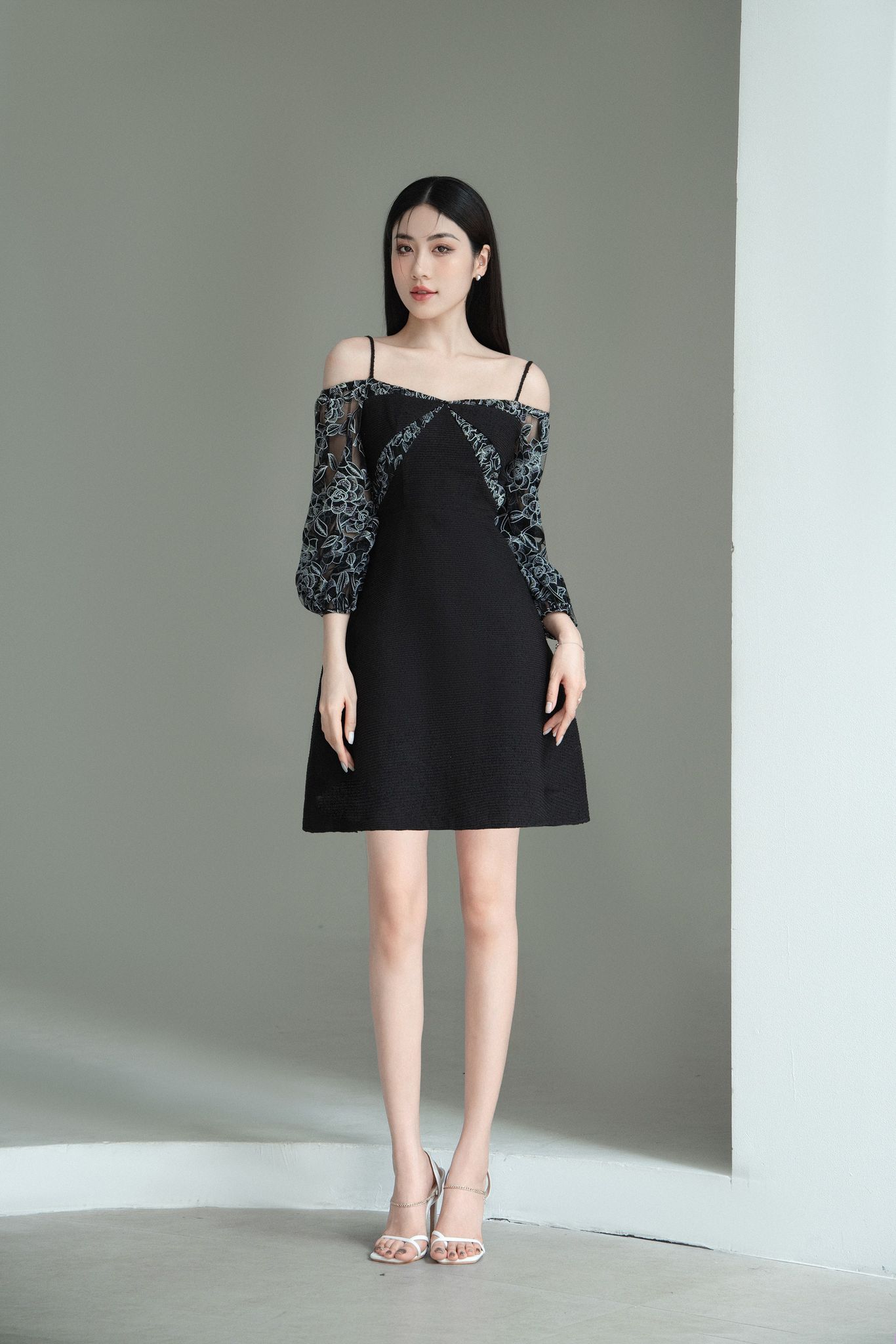 OLV - Đầm Celeste Lace Dress