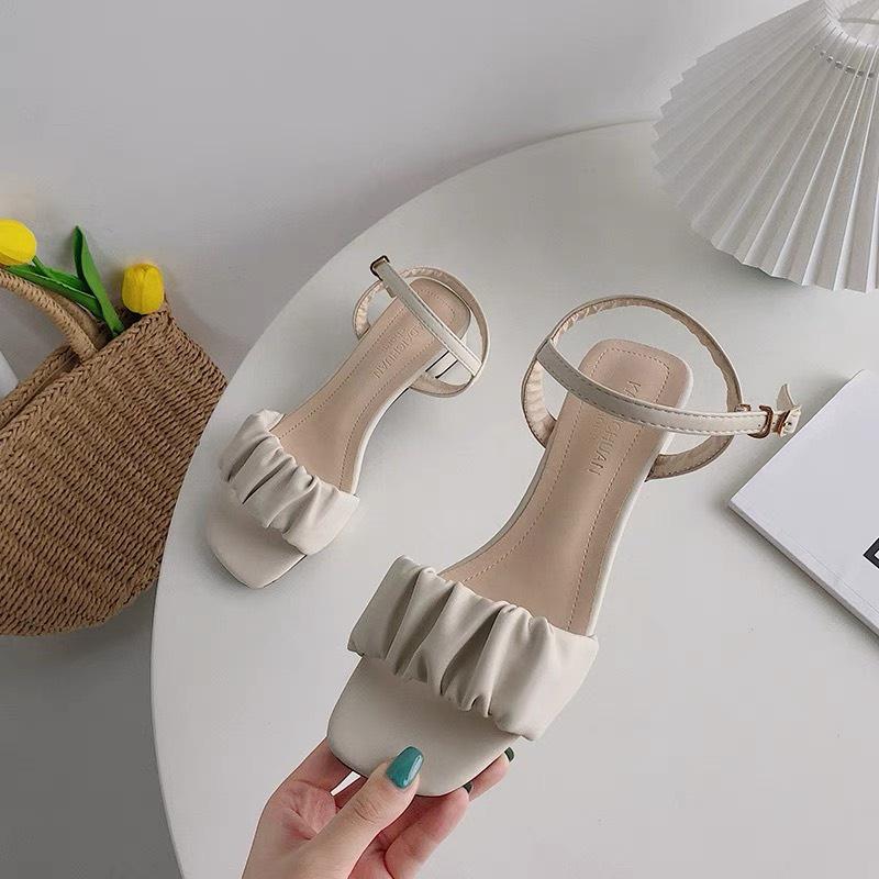 Dép sandal nữ cao gót quai nhăn gót vuông chất da mềm