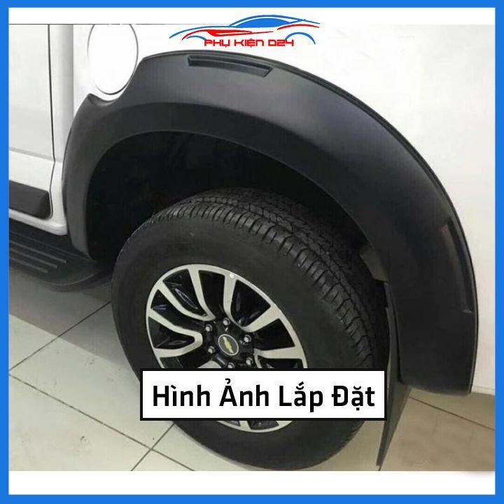 Bộ ốp cua lốp xe ô tô Fortuner 2017-2018-2019-2020-2021-2022 trang trí bảo vệ lốp xe
