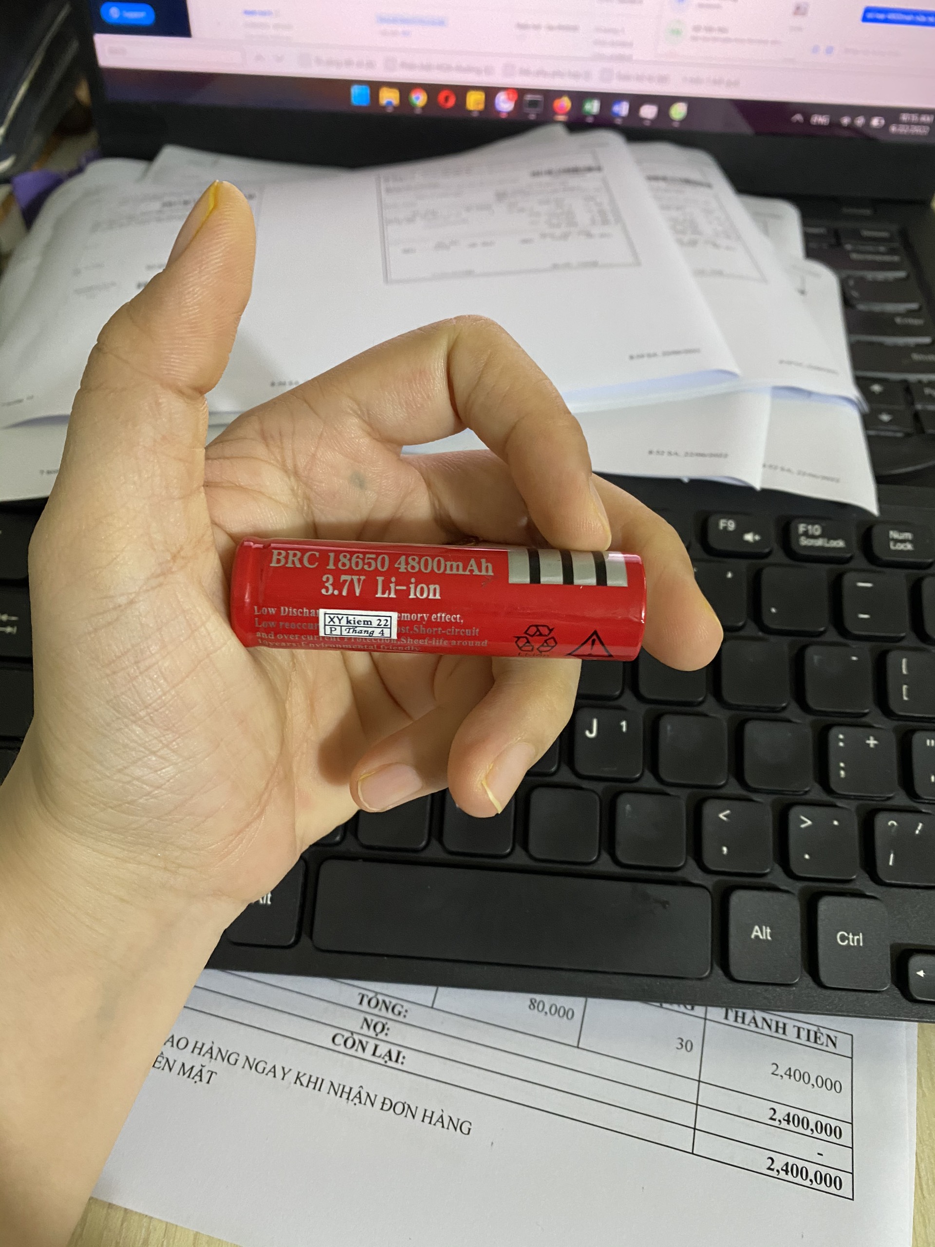 Pin 18650 như hình 2400 mah chuẩn dung lượng