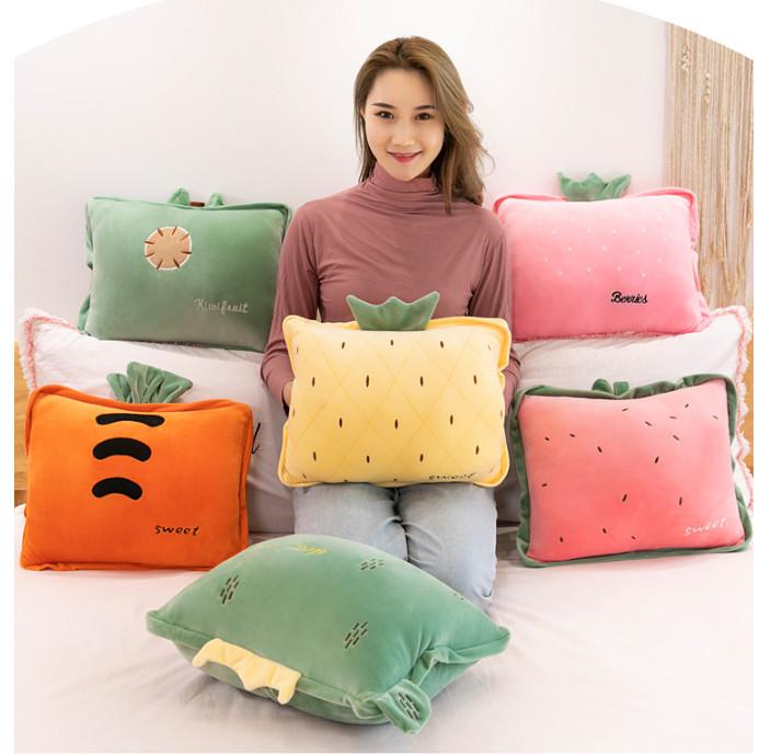 Chăn gối văn phòng hình hoa quả vuông