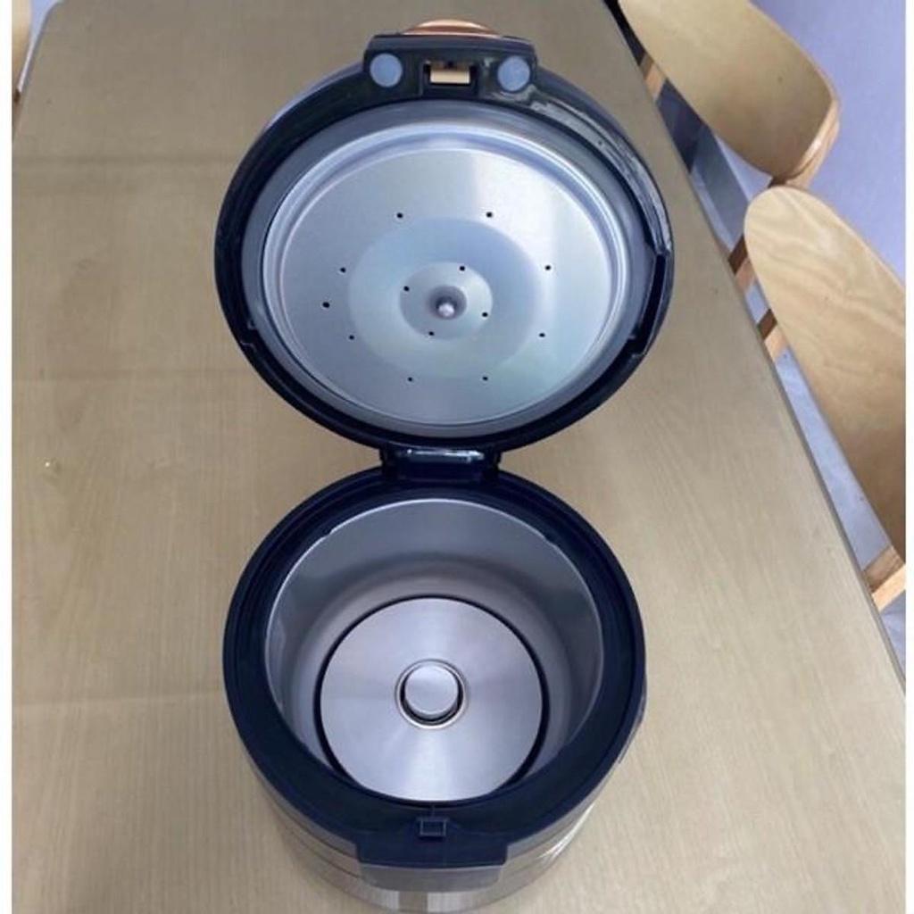 Nồi cơm điện HQSTAR HQ-512 dung tích 1,2lít