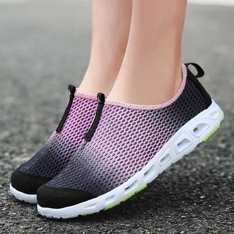 2020 Fashion women outdoor soft running sneakers casual sport shoes