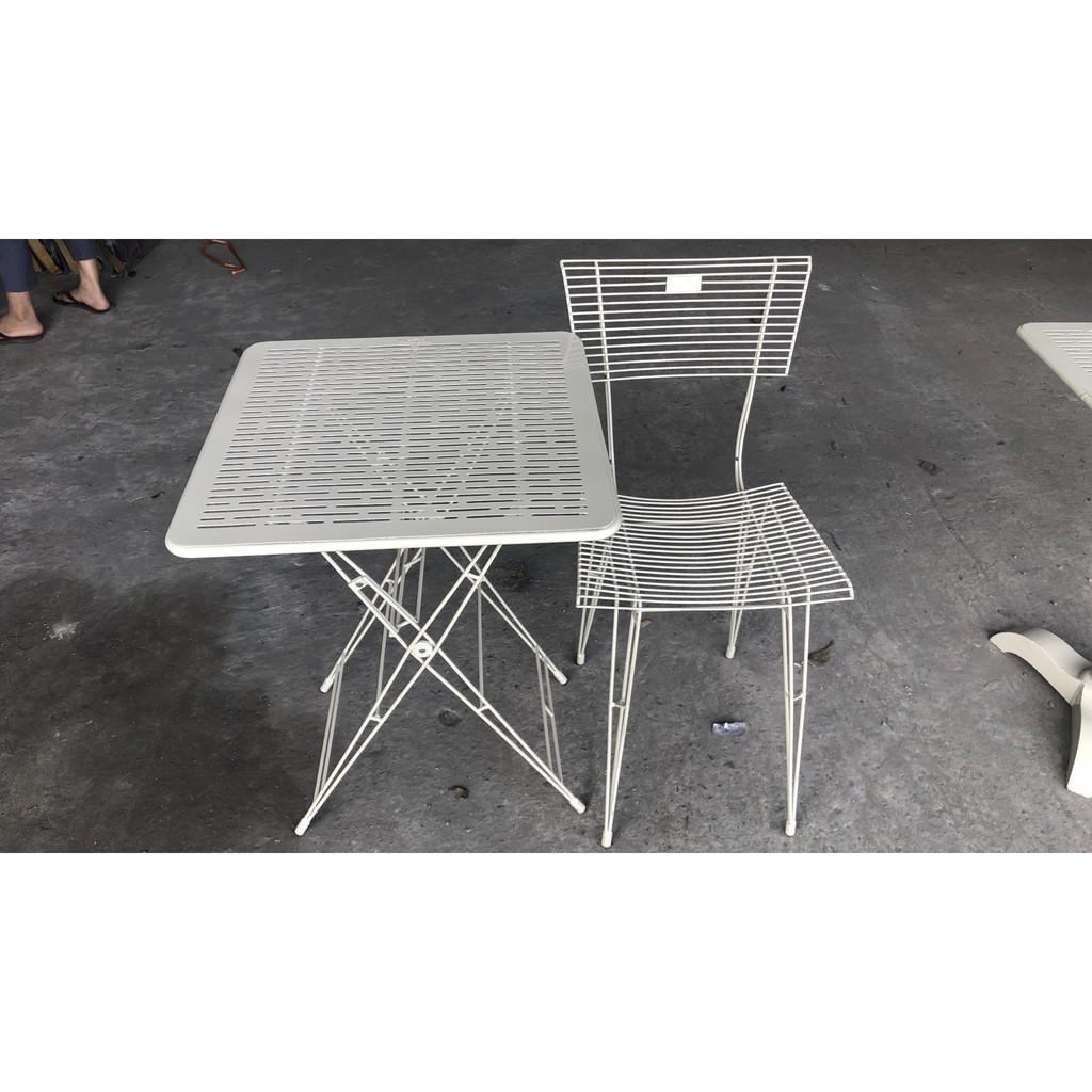 Bộ bàn ghế kite cà phê size lớn ( 1 bàn + 2 ghế