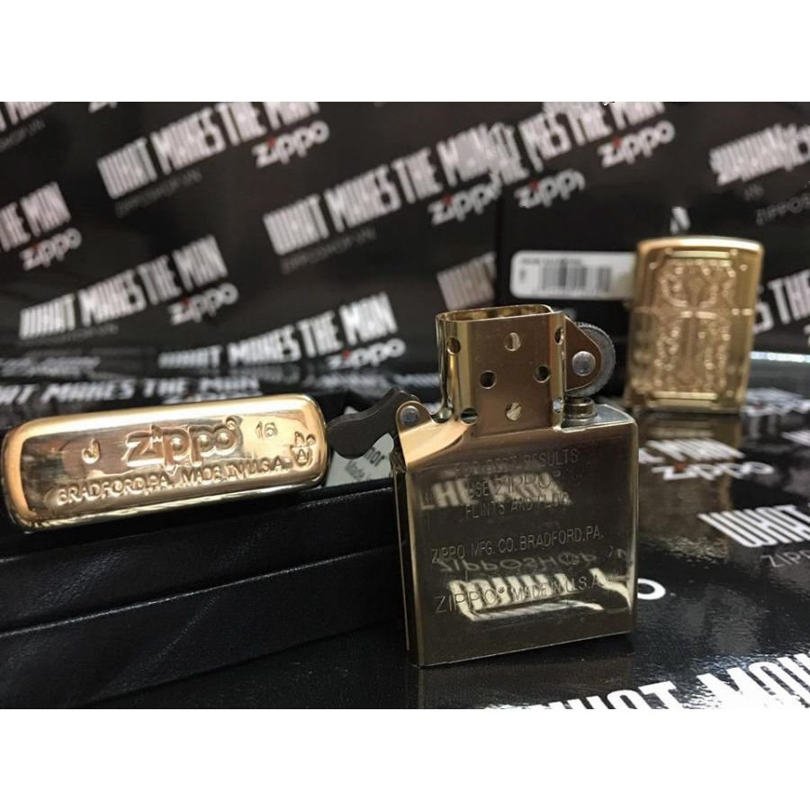 Bật Lửa Zippo Armor Eccentric High Polish Brass Armor Chính Hãng Usa