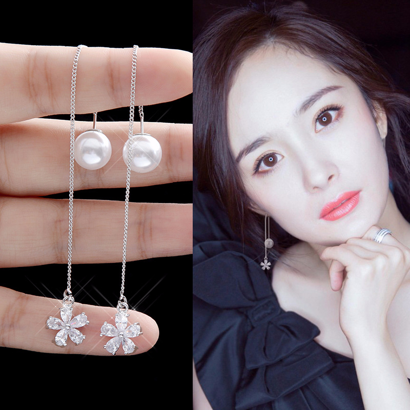 Bông tai hoa 5 cánh dáng dài ngọc trai tiểu thư