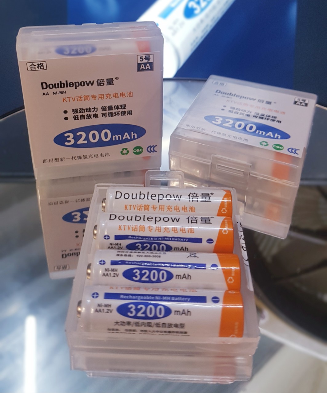 Hộp 4 Pin Tiểu Sạc lại AA 3400mAh Fujimax Dung Lượng Cao Chuyên Dụng Cho Micro không dây - SẢN PHẨM CHÍNH HÃNG
