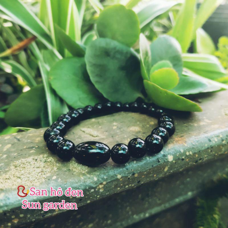 Vòng tay san hô đen thanh lịch