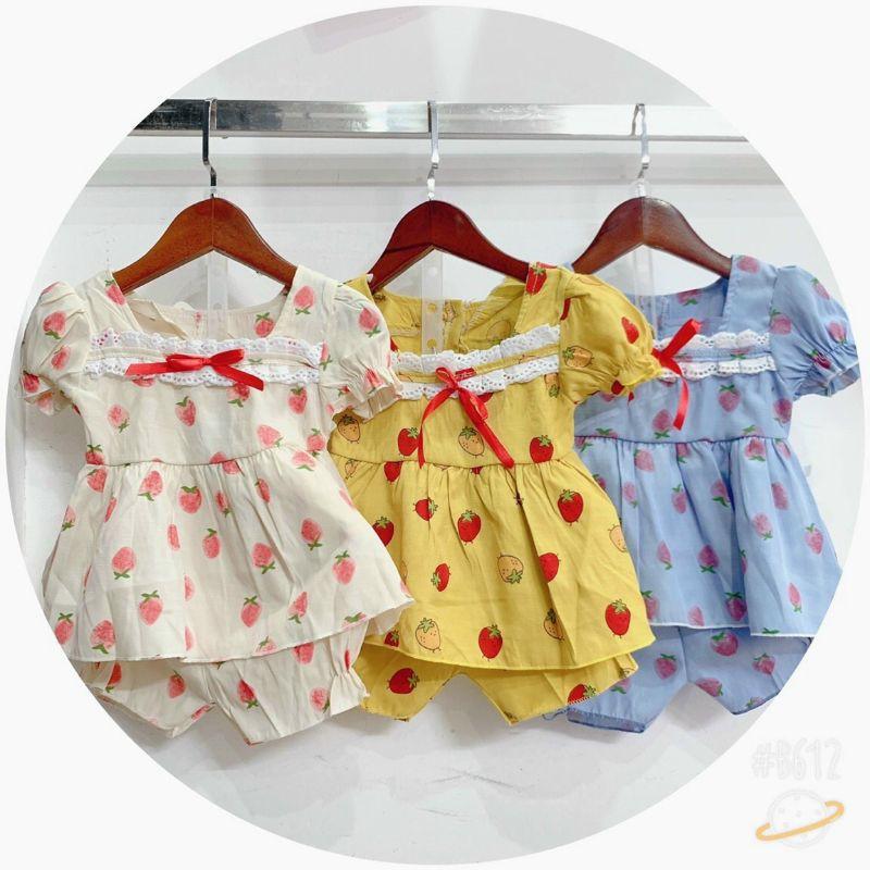 Bộ dâu tây dáng peplum xòe cho bé gái