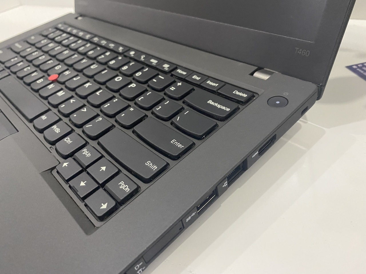 Hình ảnh Lenovo ThinkPad T460 Core i5 6200 / ram 8gb / ssd 256gb / Màn hình 14 inch- Hàng Chính Hãng