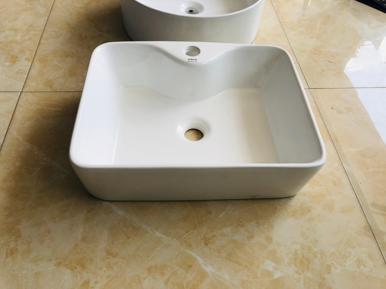 Chậu  rửa mặt Lavabo để bàn AQ602, Hình vuông, sâu, màu trắng