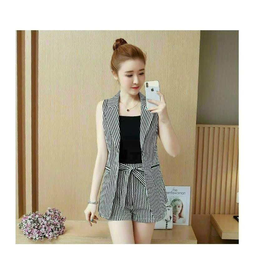 Set Vest Quần Short Áo Vest Sát Nách Kèm Áo Thun Thời Trang