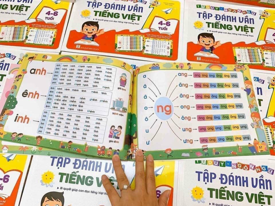 Tập đánh vần tiếng việt