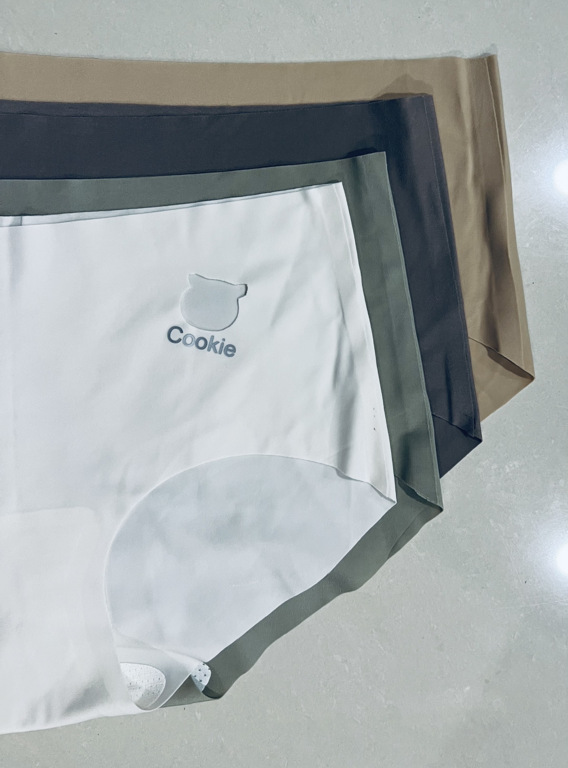 QUẦN LÓT GẤU XỊN SÒ MÀU SANG CHẢNH TỪ 50-65KG DÀNH CHO NỮ