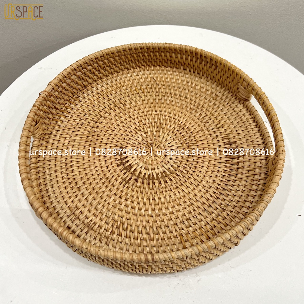 Khay mây tròn URSPACE đựng bánh kẹo, trái cây, trang trí decor / ROUND RATTAN TRAY WITH HOLD HANDLES