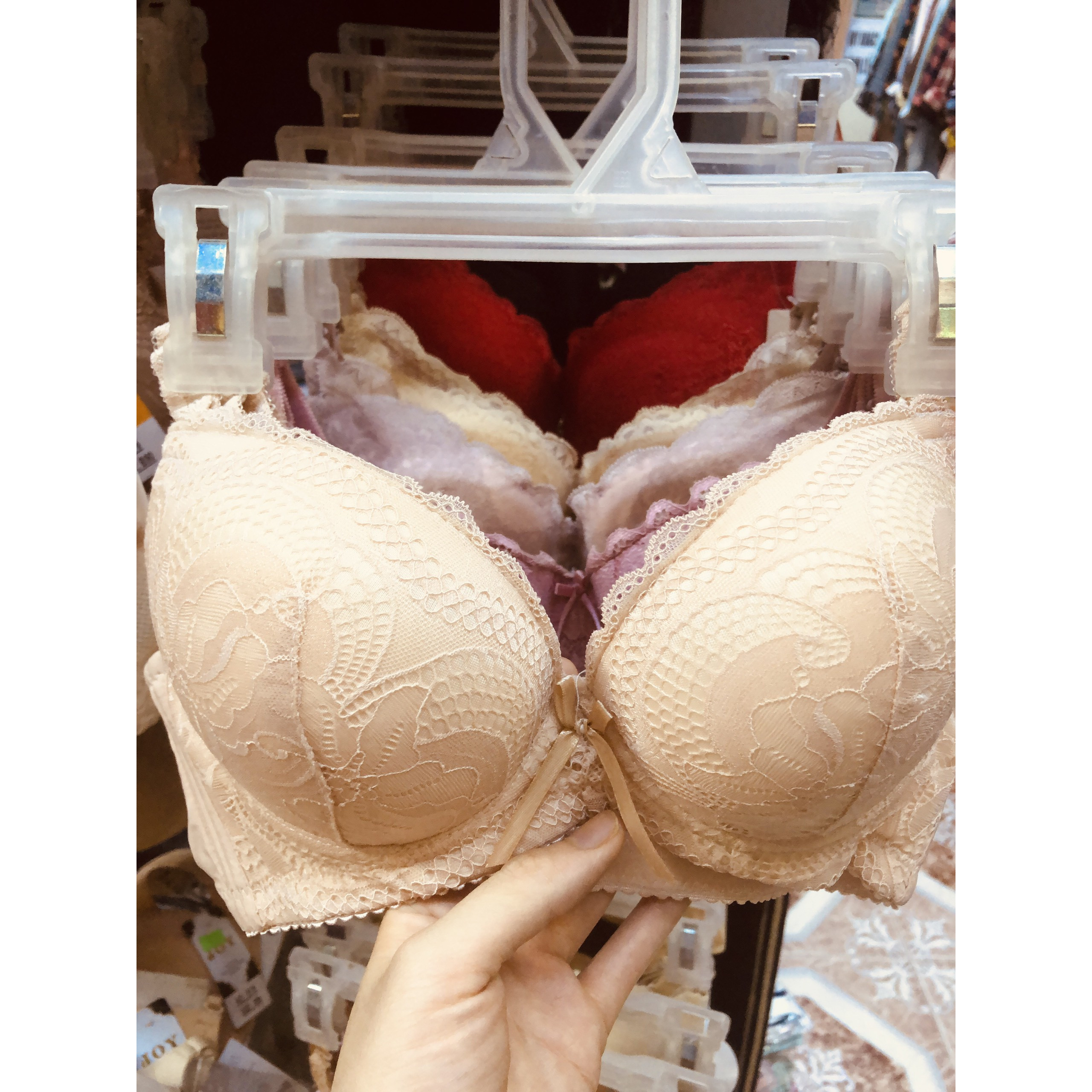 Áo ngực ren dày