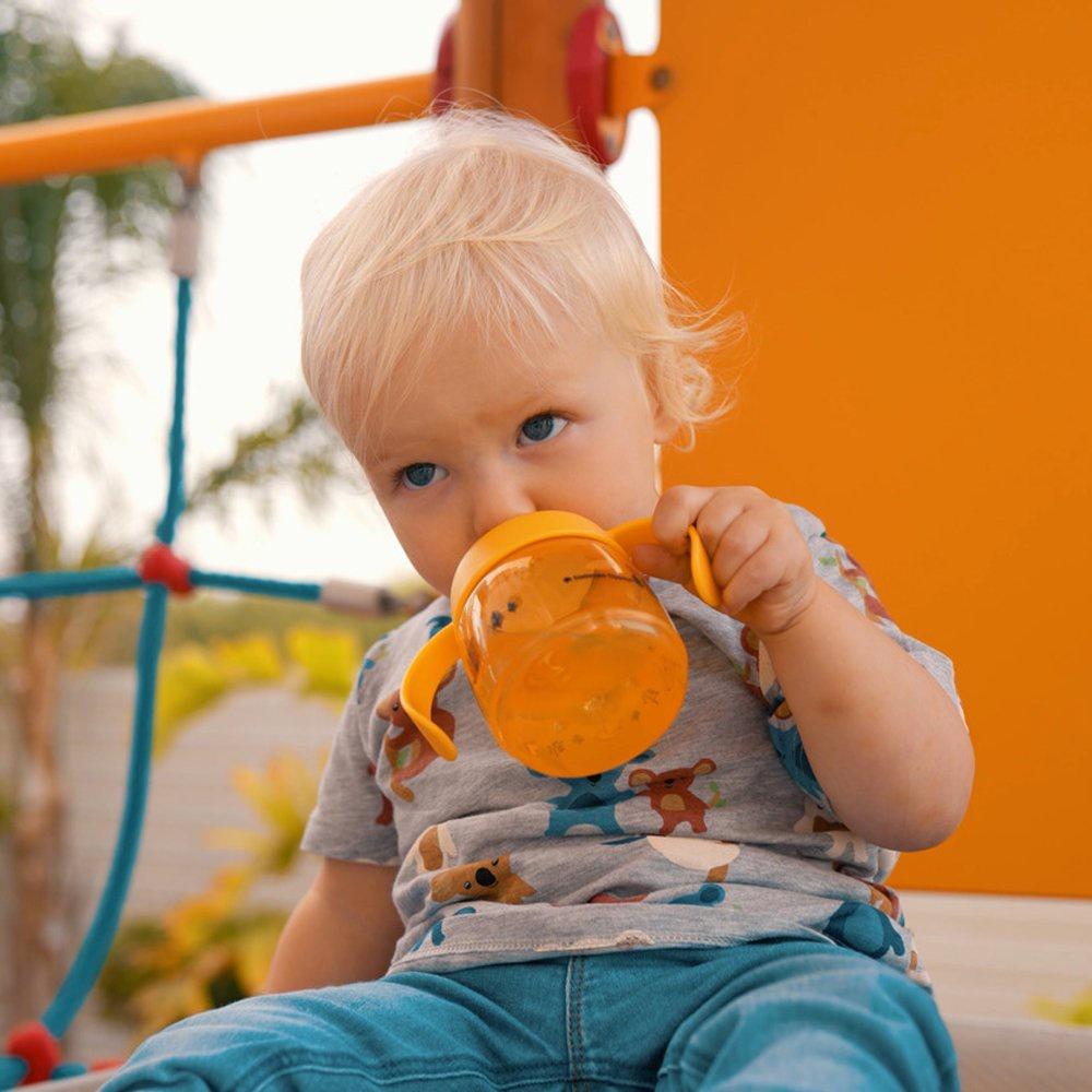 Bình tập uống nước có vòi mút kháng khuẩn chống tràn, chống sặc cho bé Tommee Tippee SuperStar, 190ml – Vàng